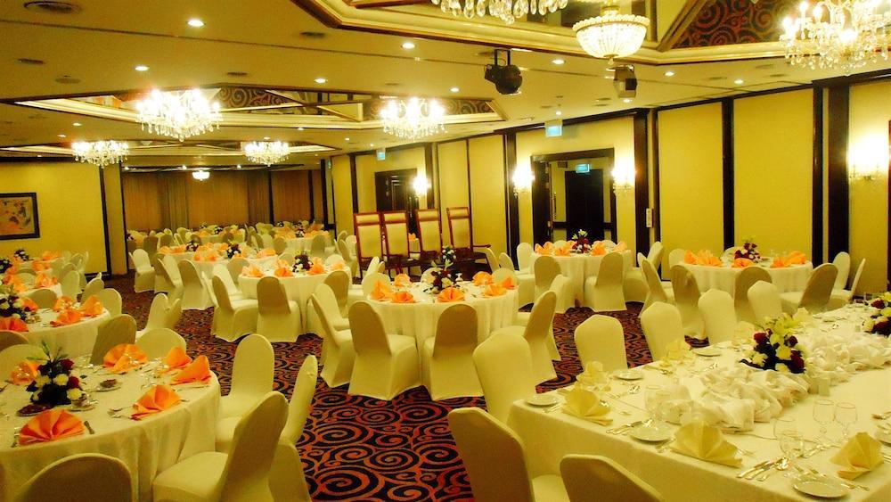 Hotel Grand 4*