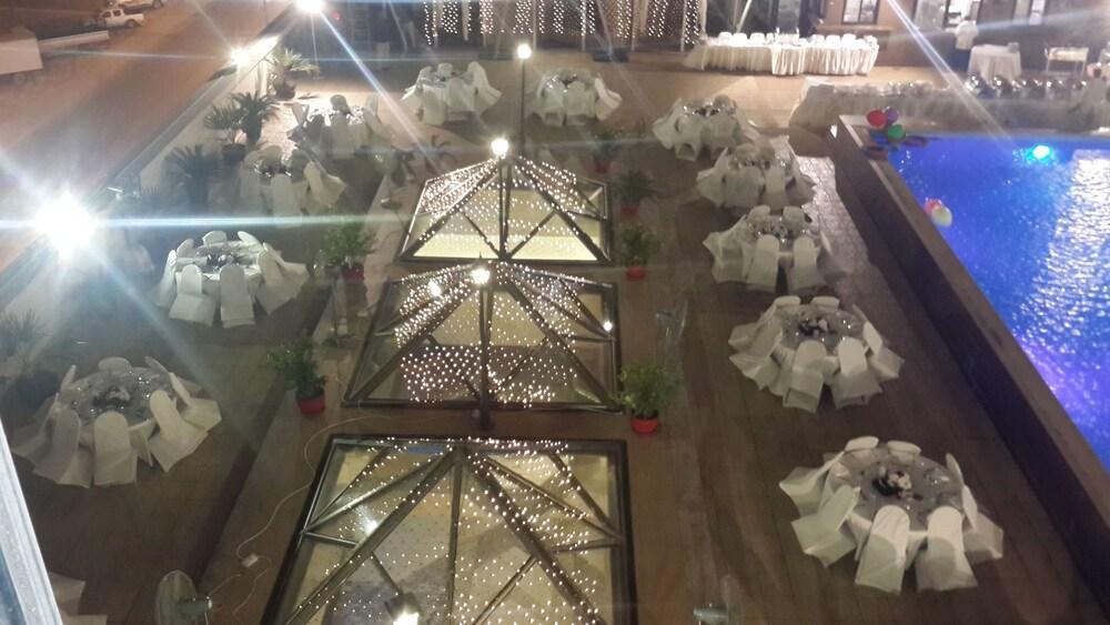 Hotel Grand